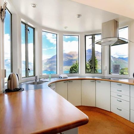Villa Ruby'S Fernhill Vista Distretto di Distretto di Queenstown Esterno foto