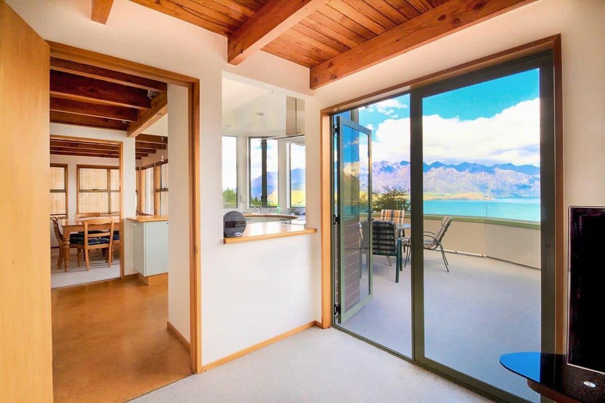 Villa Ruby'S Fernhill Vista Distretto di Distretto di Queenstown Esterno foto